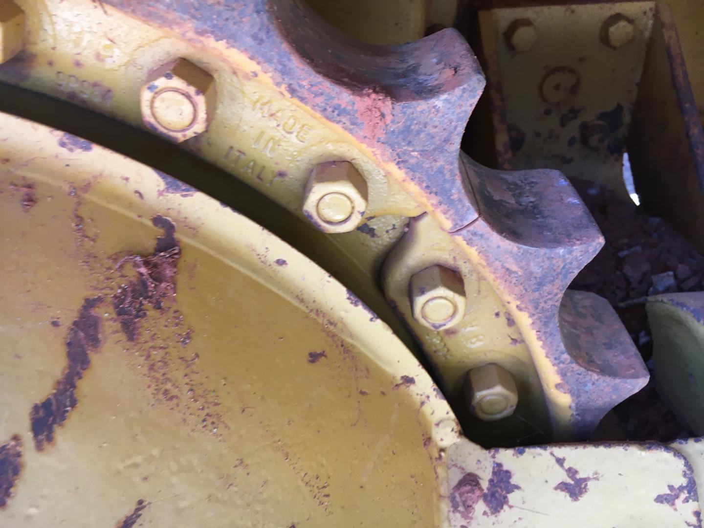 ./imagenes/INVOICE/2019/17076/TOPADOR FRONTAL CATERPILLAR D5G CON ADITAMENTO PIPE LAYER (38).JPG